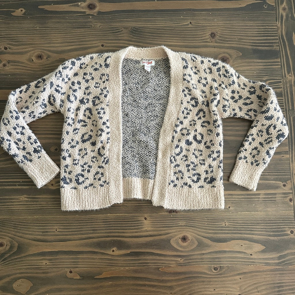 Girls Cat & Jack Leopard Print Open Cardigan Sweater XS (4/5) Beige Black Fuzzy - Picture 1 of 6